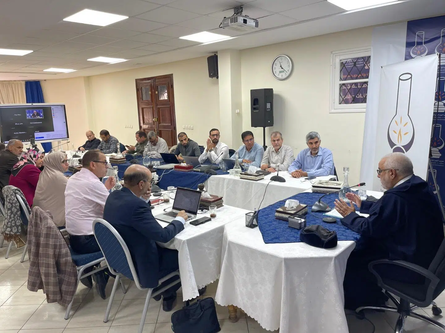 “البيجيدي” يدعو للتعامل بـ”صدر رحب” مع الاحتجاجات وإطلاق سراح المعتقلين