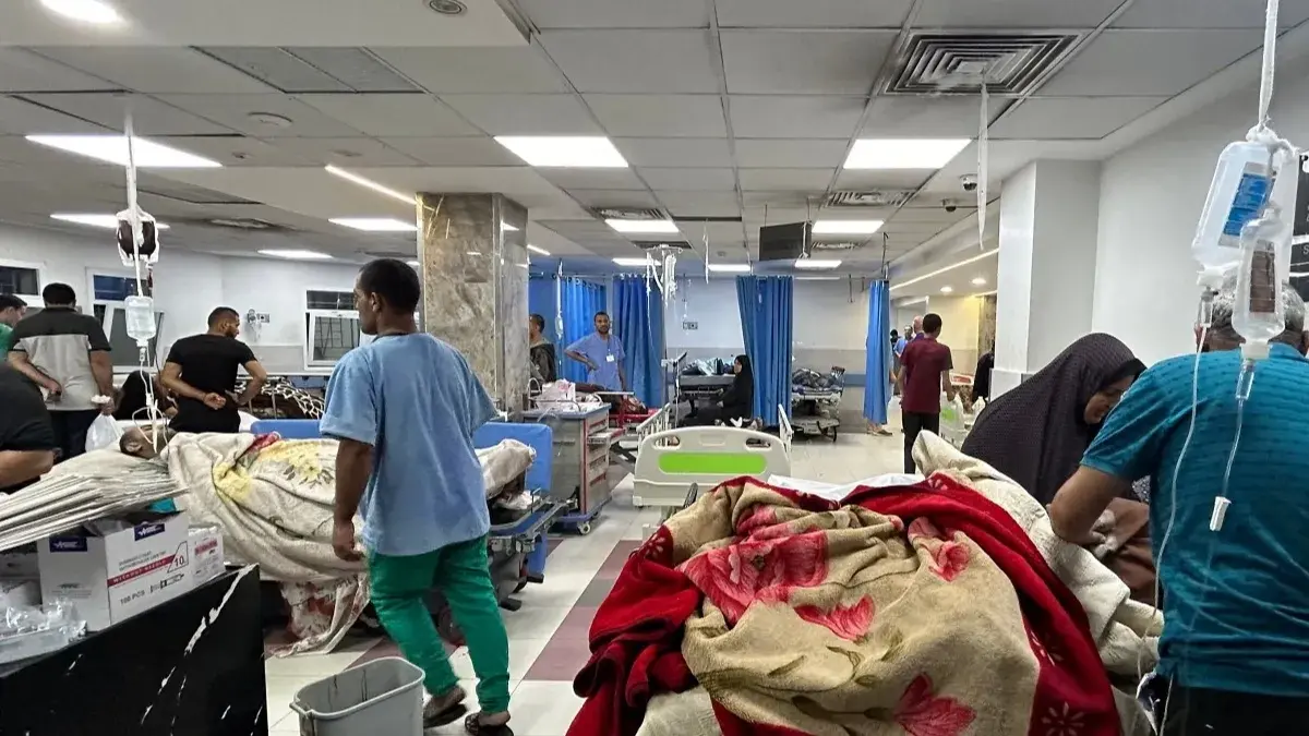 الواجب يتغلب على الخوف.. أطباء بريطانيون يسعون إلى الدخول لغزة