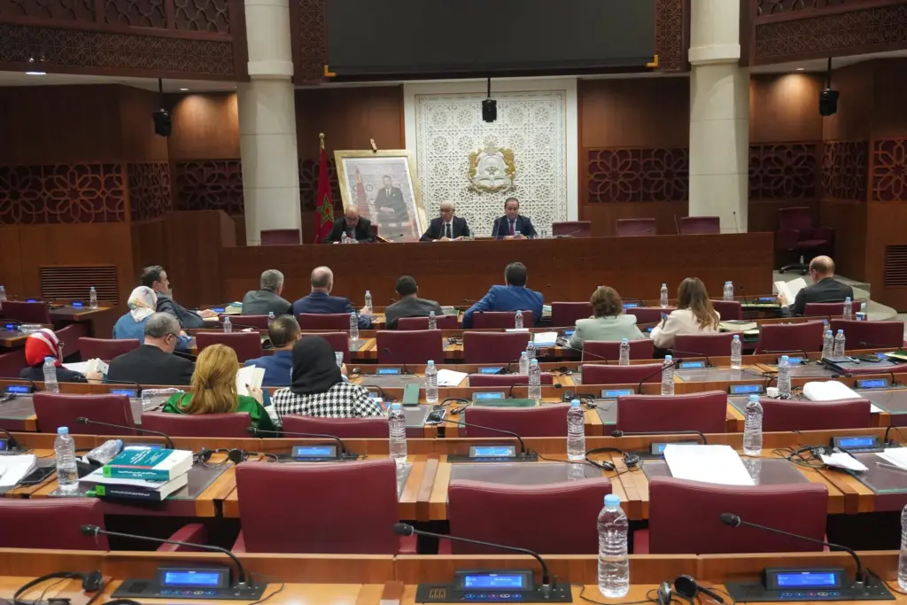 %48 من البرلمانيين يغيبون عن مناقشة قانون المالية ومنيب والتامني تتفوقان على الأغلبية