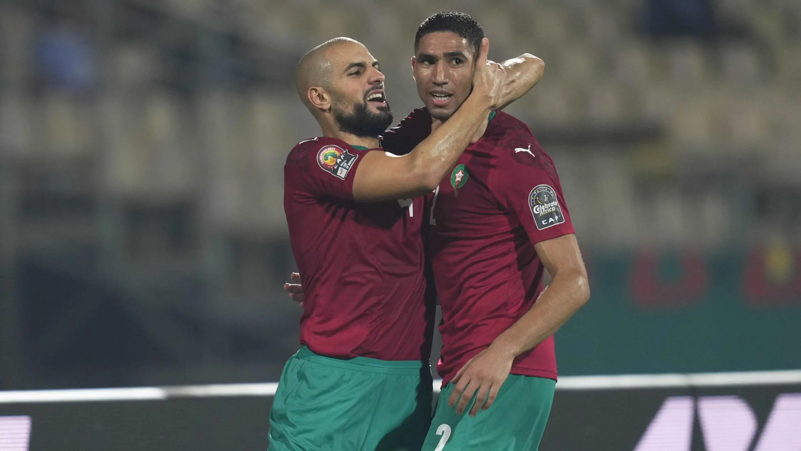 “كاف” ترشح 4 “أسود” لـ”الكرة الذهبية” الإفريقية والركراكي ضمن اللائحة النهائية لأفضل مدربا