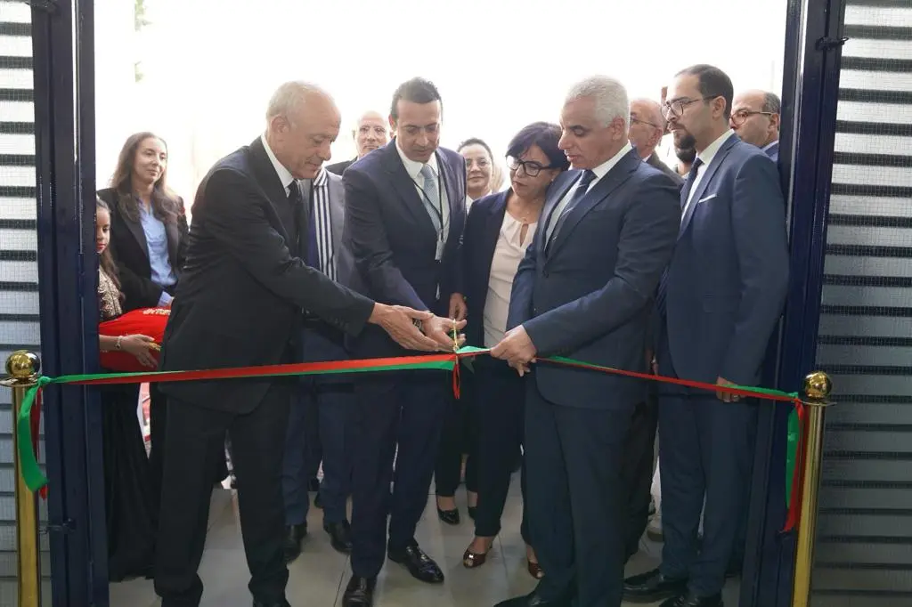 آيت الطالب يعطي انطلاقة خدمات 7 مراكز صحية ومركزا لتشخيص وعلاج الأمراض التنفسية بالبيضاء