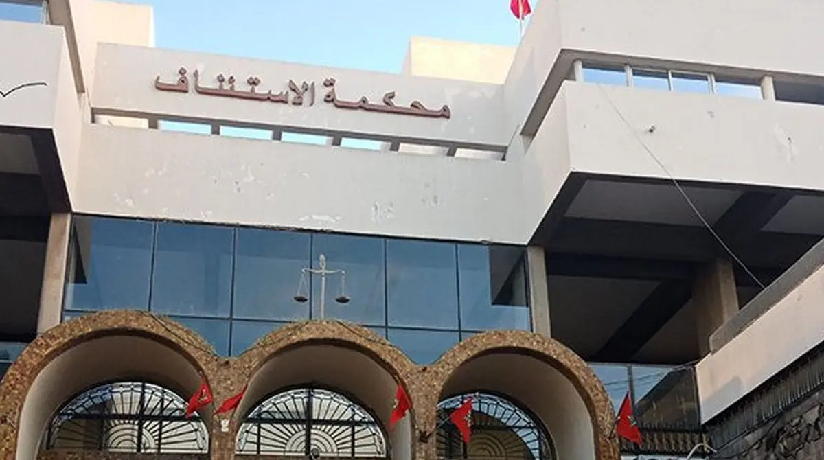 استولى على مليار و124 مليون.. سنة سجنا وغرامة لموثق بتهمة الاختلاس
