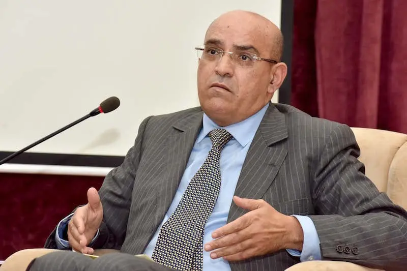 أوريد لـ”مدار21″: لست آلة أو “تي يجي في” الكتابة و”الباشادور” كتبتها قبل سنوات