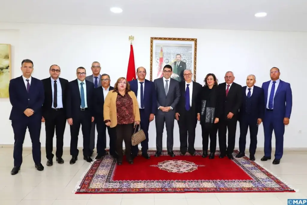 بنسعيد ينصب لجنة تحكيم الجائزة الوطنية الكبرى للصحافة