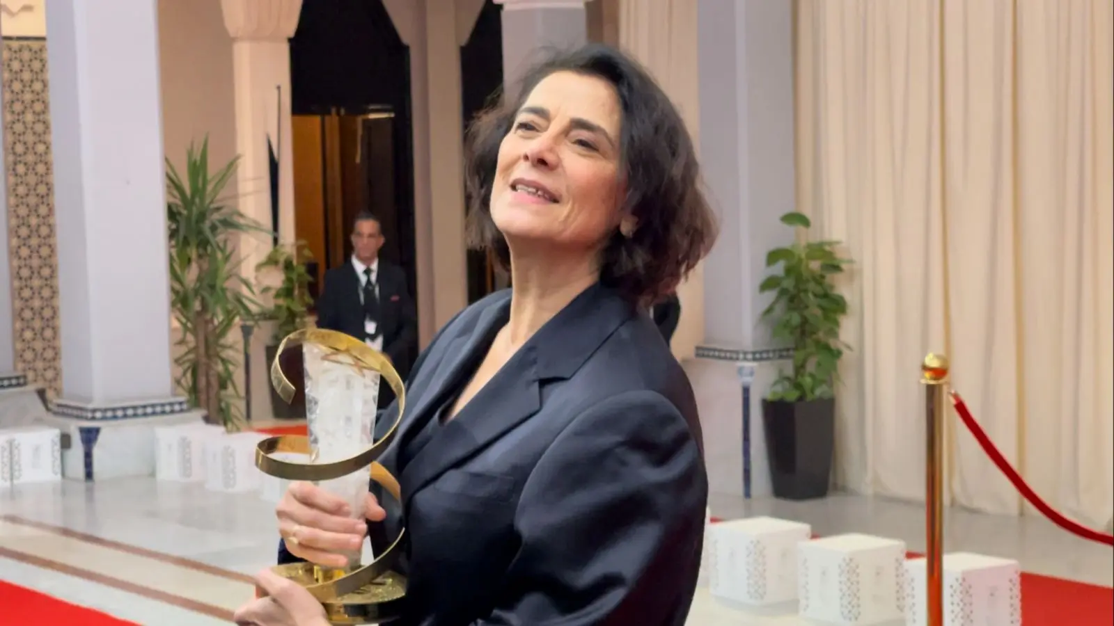 الفلسطينية هيام عباس: شعور رائع باقتناص جائزة بمهرجان مراكش والجمهور تفاعل بمشاعره مع الفيلم