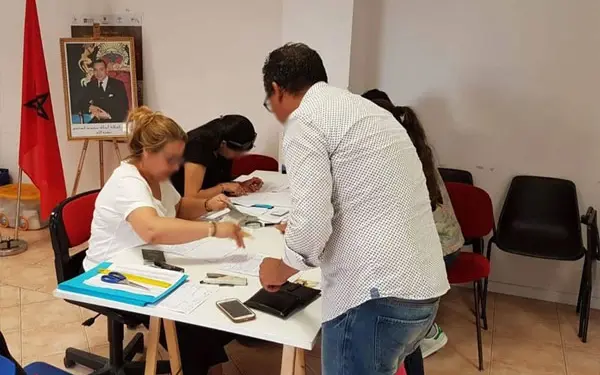 مغاربة سويسرا وليشتنشتاين يستفيدون من خدمات قنصلية متنقلة