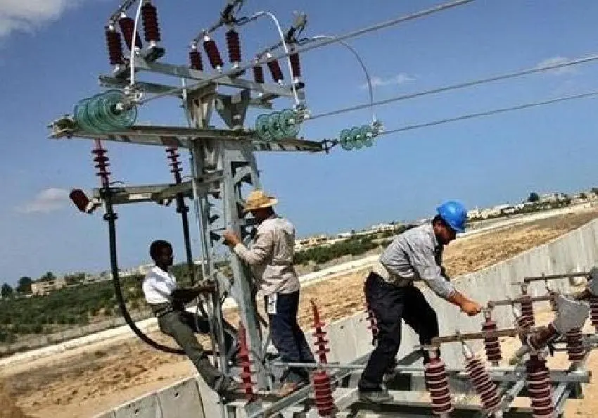 كهربة العالم القروي تُكلِّف المغرب 25 مليارا والحكومة تستهدف 800 دوارا جديدا