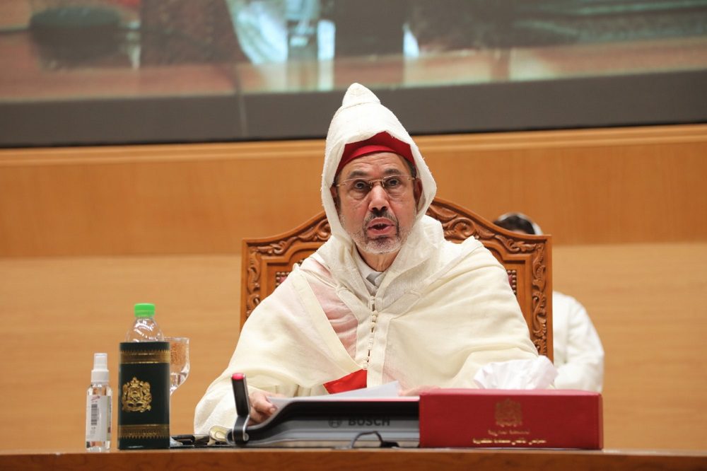 عبد النباوي يُطلع الملك على ثروة القضاة و”إخلالات قانونية” تُؤدب 42 قاضيا