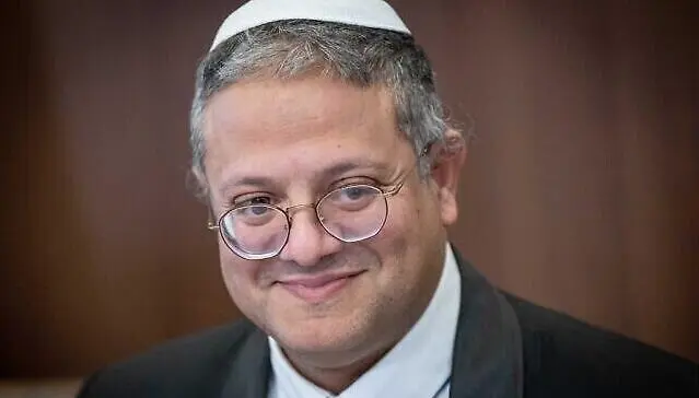 بن غفير يشيد بإقامة جنود إسرائيليين صلاة يهودية بمسجد في جنين