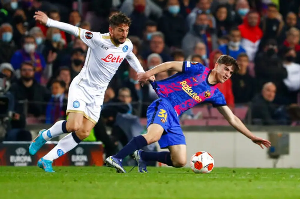 قرعة دوري الأبطال.. صدام قوي لبرشلونة ونابولي بدور الـ16