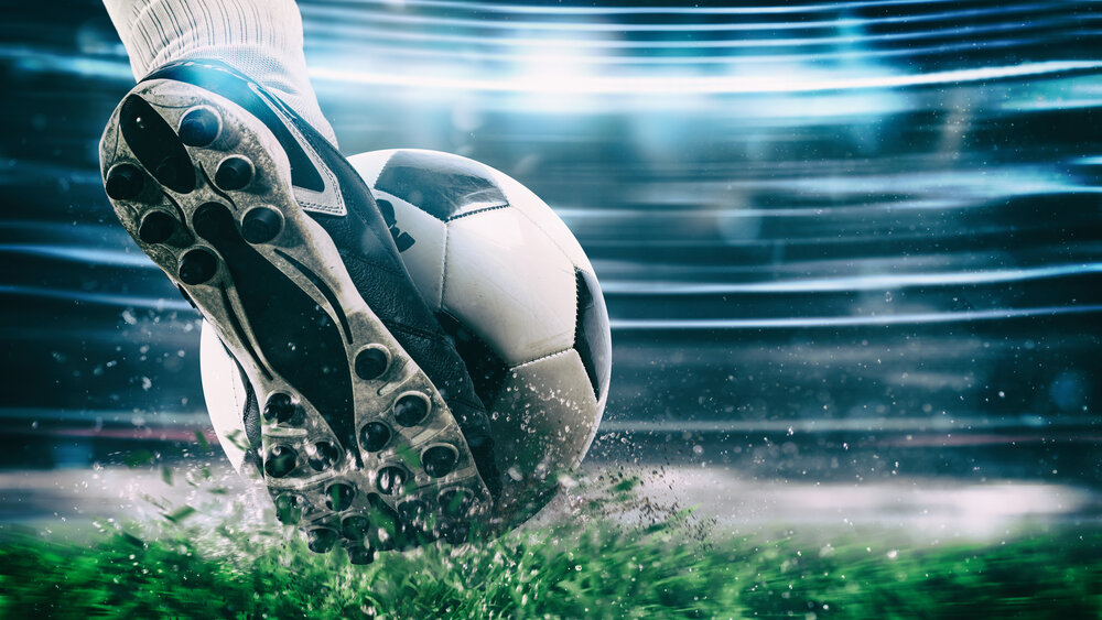 محكمة العدل الأوروبية تدين احتكار “فيفا” و”يويفا” للبطولات