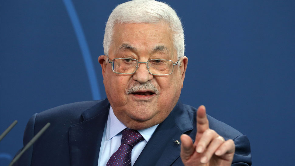 عباس يرفض في اتصال مع بوتين فصل قطاع غزة أو أي جزء منه