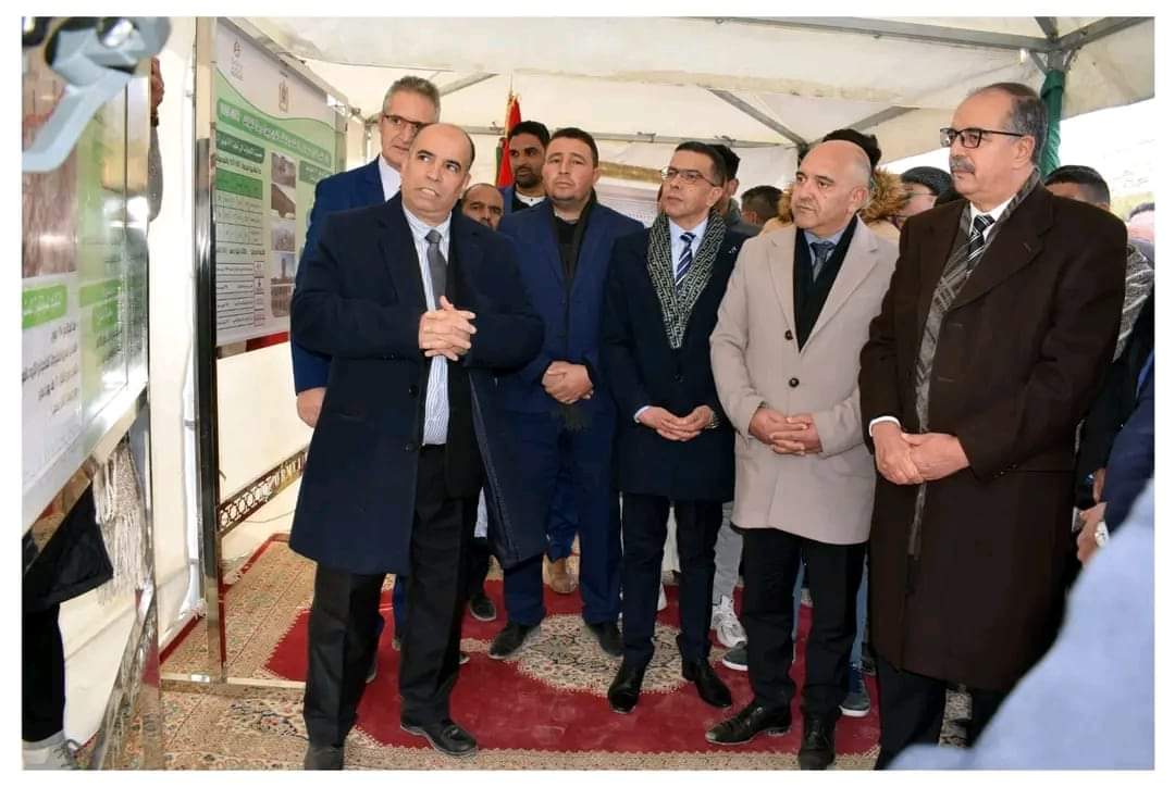 النوحي يتفقد مشاريع وأوراشا تنموية بدواوير ميدلت