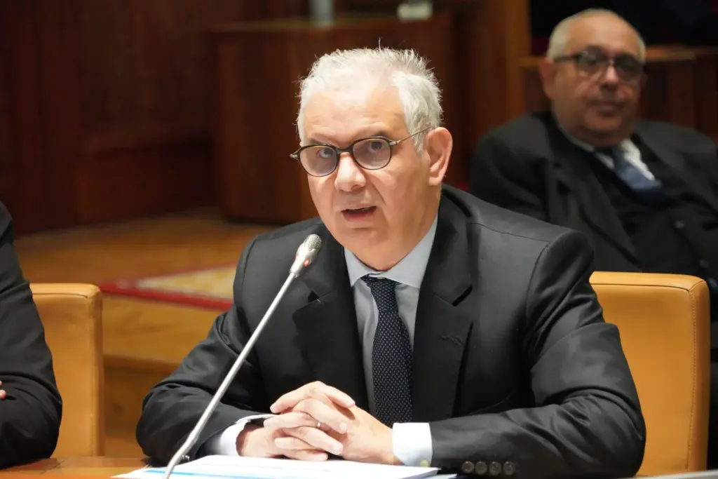 وزارة التجهيز والماء تتجه إلى إحداث منصة لتدبير الحركة الانتقالية