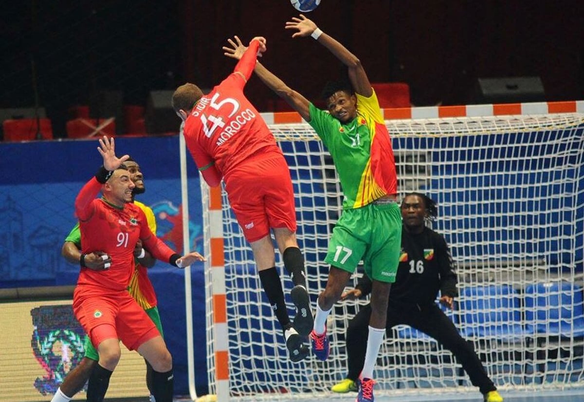 المنتخب المغربي لكرة اليد يسقط نظيره الغابوني