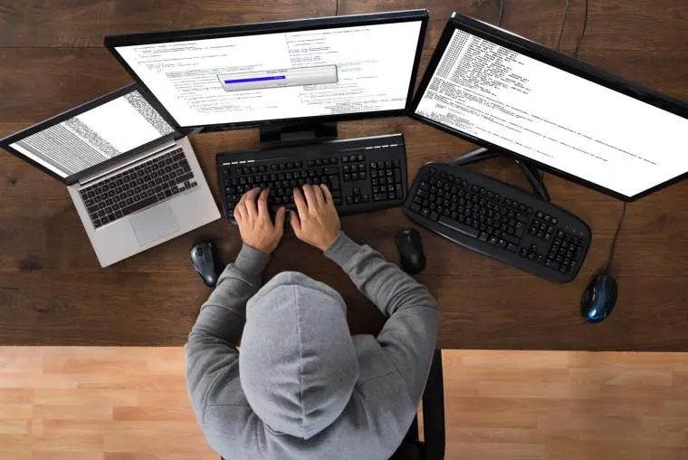 خبراء يكشفون أسباب ارتفاع حالات قرصنة الحسابات البنكية