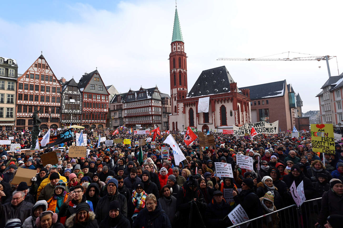 لماذا يسعى اليمين المتطرف إلى “طرد” الأجانب في ألمانيا؟