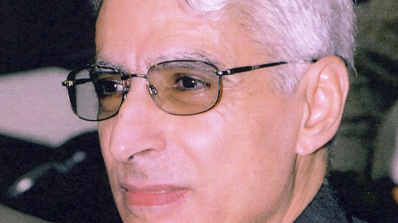 عباس الجيراري.. عميد الأدب المغربي ومدرسة للقيم الإنسانية والعطاء