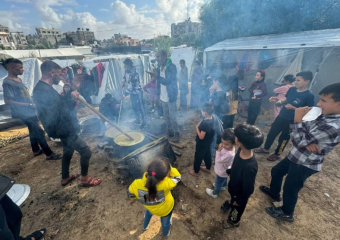 “المجاعة تنهش أجسادنا”.. أونروا تدق ناقوس خطر استمرار حصار غزة