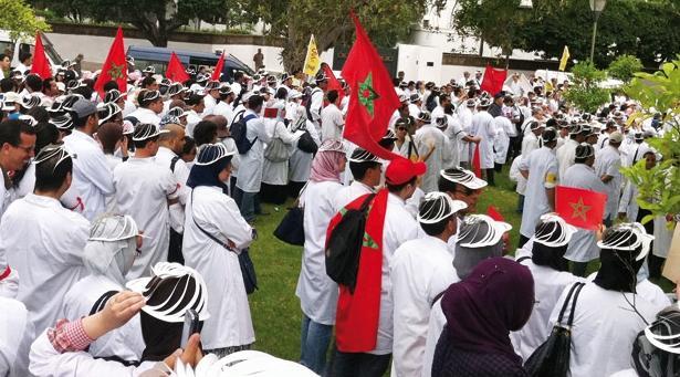 نقابة تدعو لإضراب وطني بقطاع الصحة