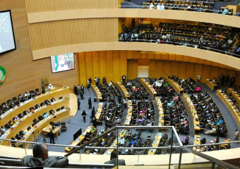 استعراض المبادرة الملكية حول إفريقيا الأطلسية أمام البرلمان الإفريقي