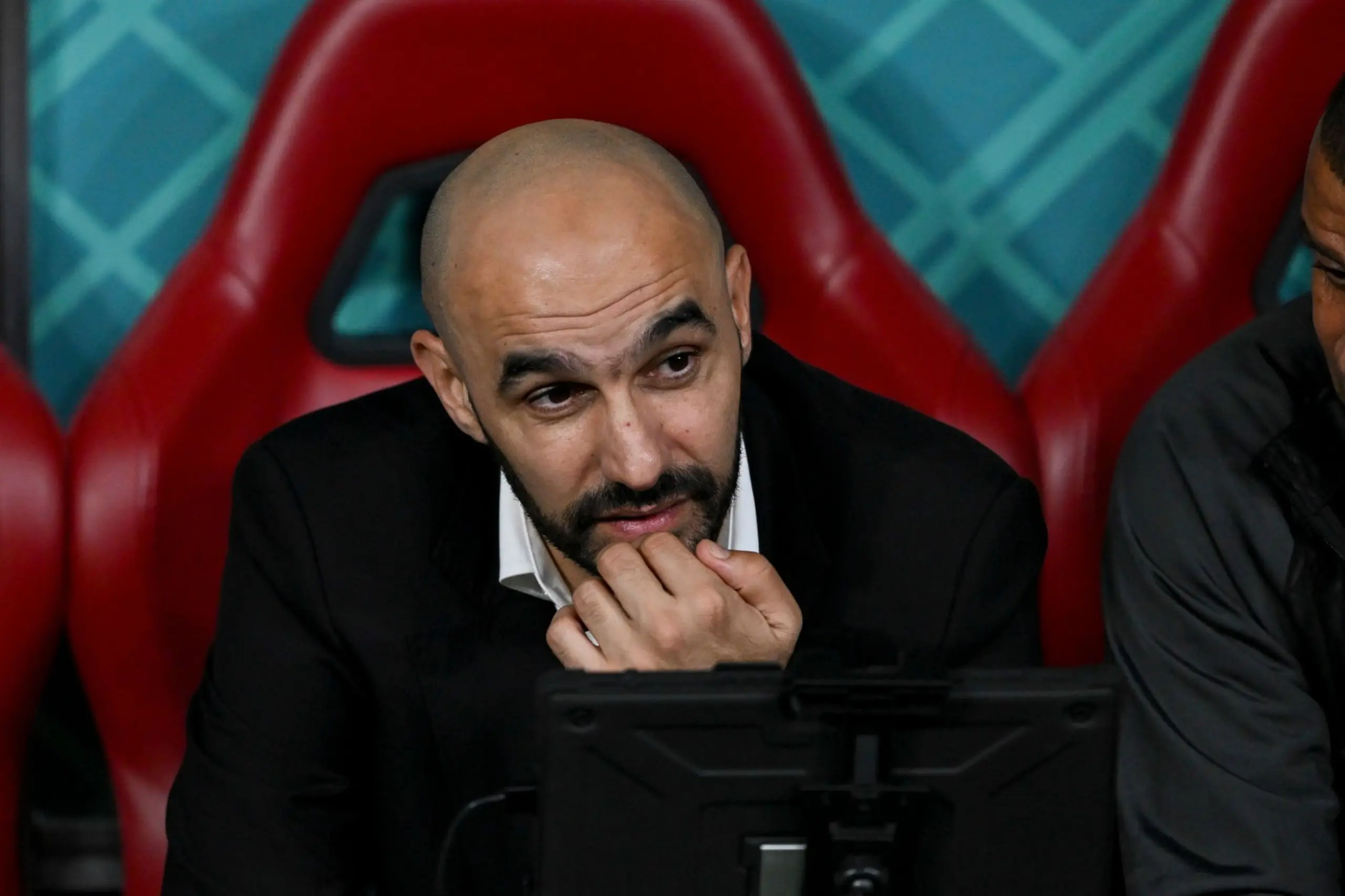 الركراكي: بادو الزاكي ليس منافسا سهلا والبحث مستمر عن خليفة سايس