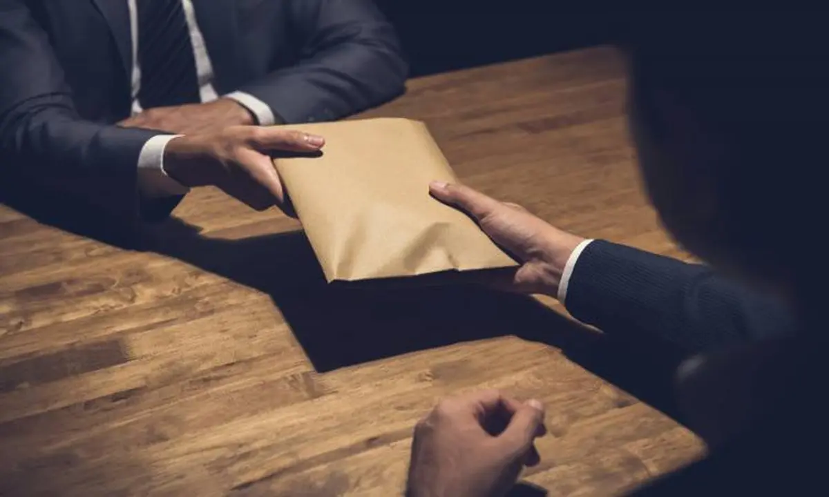 التبليغات عن الرشوة عبر الخط المباشر تلامس 79 ألف مكالمة خلال 5 سنوات