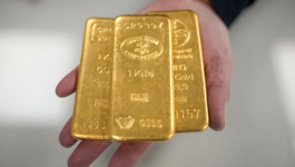 “الملاذ الآمن”.. وتيرة سريعة لحيازة الذهب رغم الأسعار التاريخية