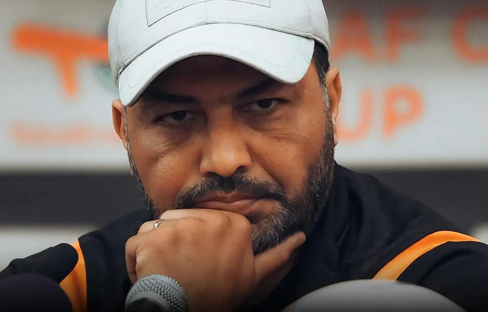 الشعباني: لكم الحُكمُ في ضربتي الجزاء والفوز بثنائية على سيمبا غير مريح