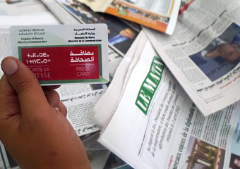 المغرب يقفز 15 مركزا في مؤشر حرية الصحافة والجزائر تخنق الصحافيين بعهد تبون