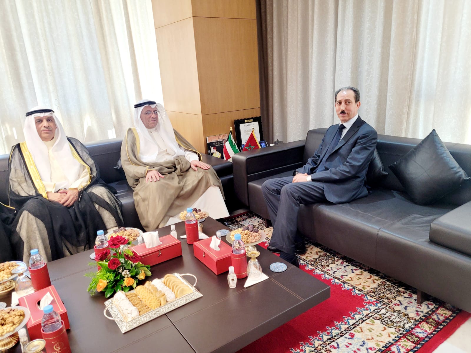 تعزيز التعاون محور مباحثات بين الداكي ورئيس المجلس الأعلى للقضاء الكويتي