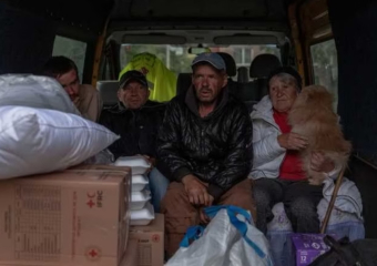 أوكرانيا تخلي حوالي 4000 شخص من المناطق الحدودية مع روسيا