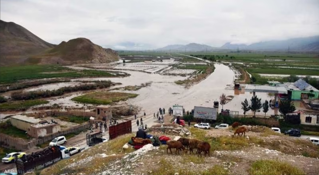 بسبب الفيضانات..ارتفاع حصيلة الوفيات إلى 315 شمال أفغانستان