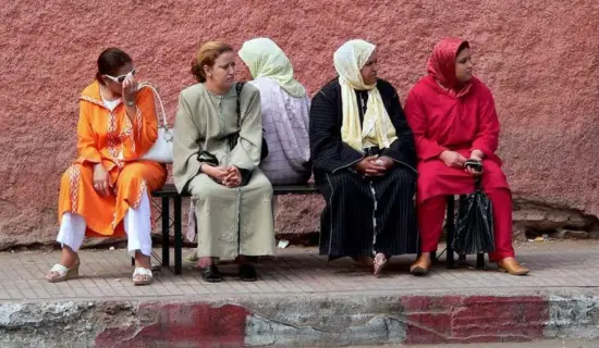 تشغيل النساء يُواصل التراجع وفوارق الأجور تصل لـ43% مقارنة بالرجال