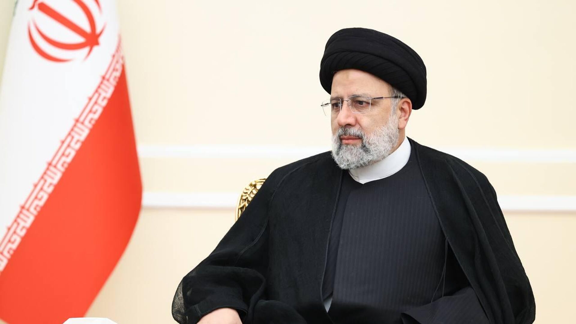 التلفزيون الرسمي: وفاة الرئيس الإيراني ووزير الخارجية بعد حادث المروحية