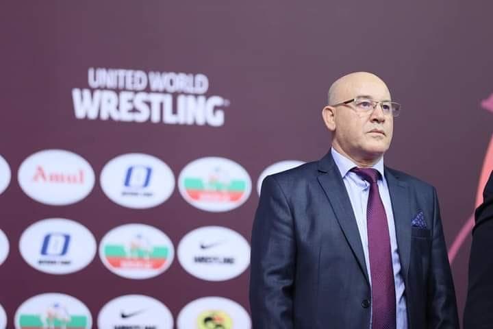 الاتحاد العربي للمصارعة ينفي “بتر خريطة المغرب” في شعاره وخريطته