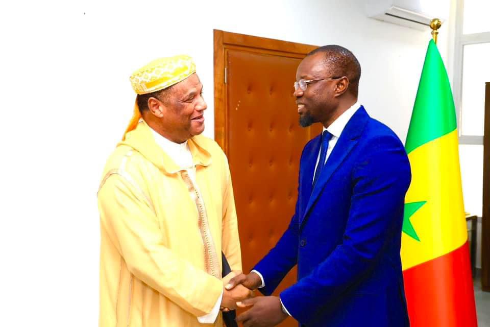 الوزير الأول السينغالي يستقبل سفير المغرب بدكار