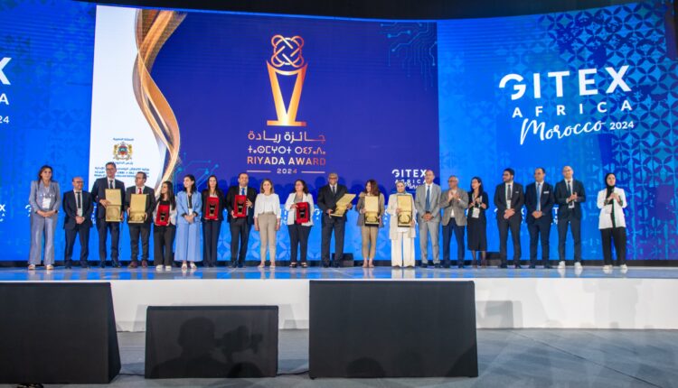 جيتكس.. وزارة الانتقال الرقمي تعلن عن المتوجين بجائزة “ريادة”