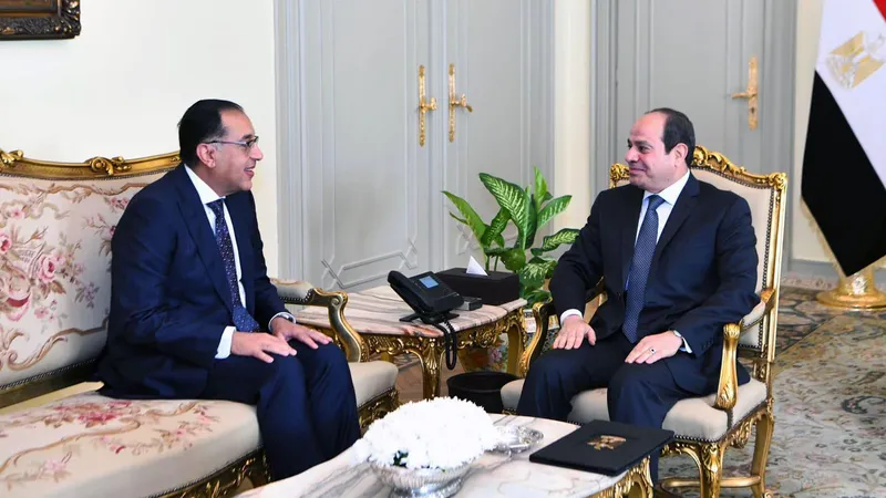 السيسي يقبل استقالة الحكومة ويكلف مدبولي بتشكيل حكومة جديدة