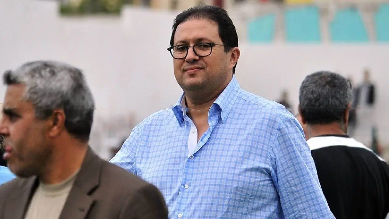 منخرطو الوداد يرفضون اتهامات آيت منا ويحملونه مسؤولية “تغذية” الصراعات بـ”الاستفزازات”