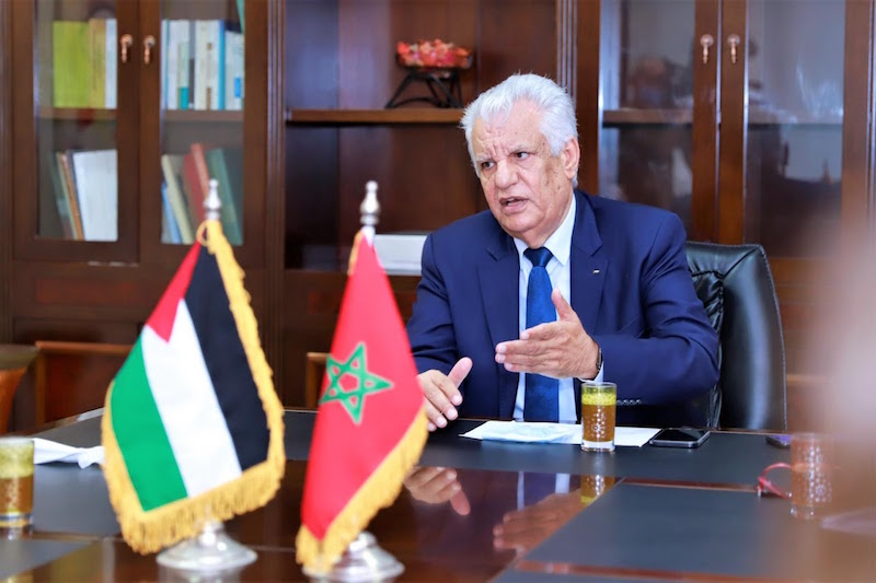 سفير فلسطين لمدار21: نثمن مبادرات الملك ونتيناهو يطيل العدوان لحسابات حزبية