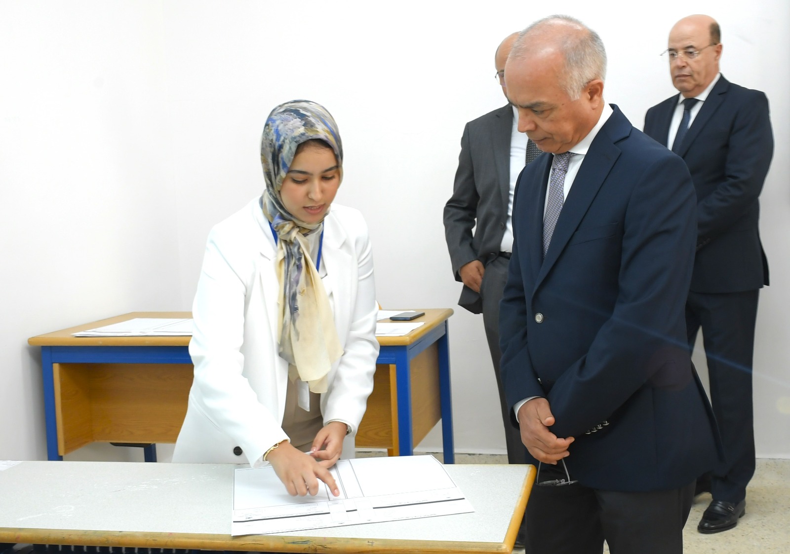 “احتقار وإهانة”.. جدل التعويضات الهزيلة لتصحيح الامتحانات يعود للواجهة