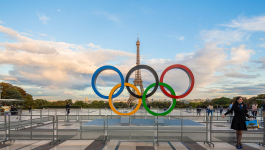 فرنسا تتعبأ لانتخابات مبكرة وللألعاب الأولمبية