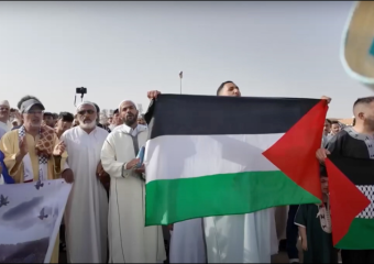 دعاء وشعارات “غاضبة” بالمغرب في عيد الأضحى تضامنا مع فلسطين