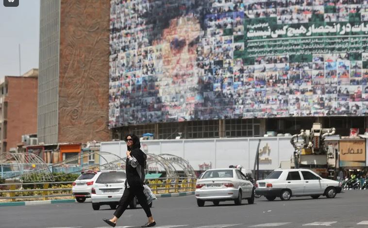 أزمات الاقتصاد في قلب منافسات انتخابات إيران الرئاسية