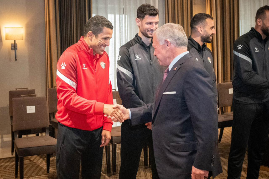 رسميا.. عموتة يودع منتخب الأردن والمغربي سلامي يعوضه