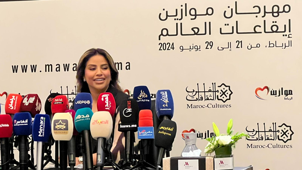 إكرام العبدية: أنا “النمبر وان” في فن العيطة وأرغب بـ”ديو” مع الداودية