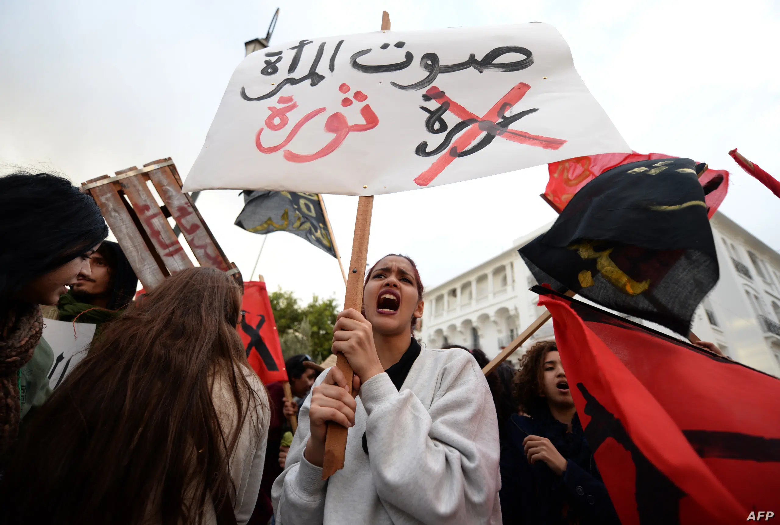 التجربة المغربية في الدفاع عن المرأة تحظى بالإشادة في براغ