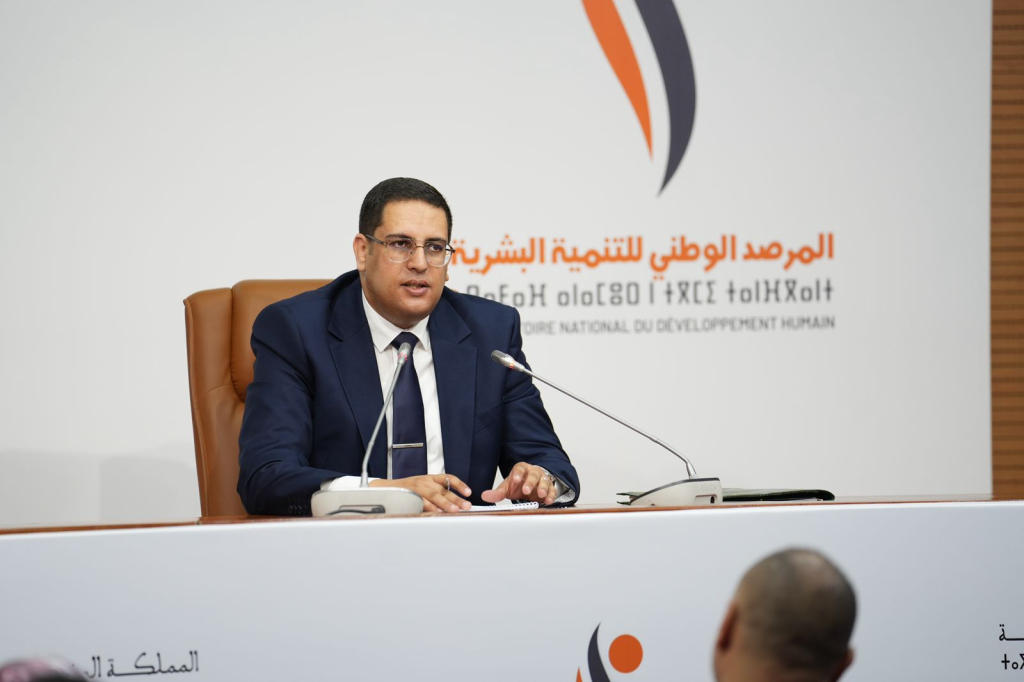 رئيس مرصد التنمية البشرية يجري مباحثات مع مسؤولي “OCDE” بباريس