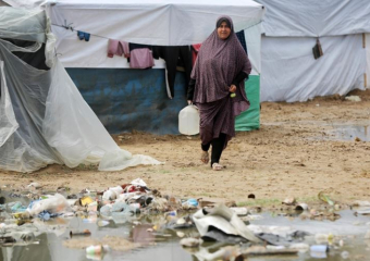 كارثة وبائية.. “الجرب” يهدد مخيمات النزوح وسط غزة